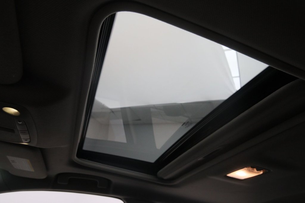 2018 Nissan Sentra in Baie-Comeau, Quebec - 8 - w1024h768px