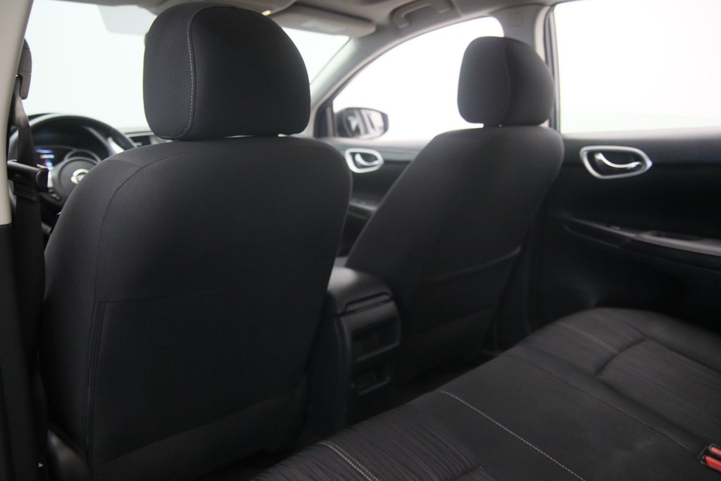2018 Nissan Sentra in Baie-Comeau, Quebec - 10 - w1024h768px
