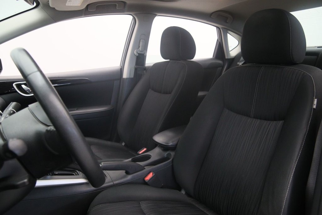 2018 Nissan Sentra in Baie-Comeau, Quebec - 6 - w1024h768px