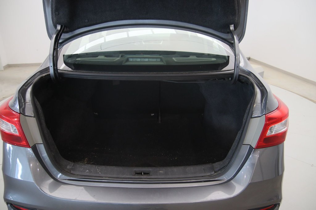 Nissan Sentra  2019 à Sept-Îles, Québec - 16 - w1024h768px