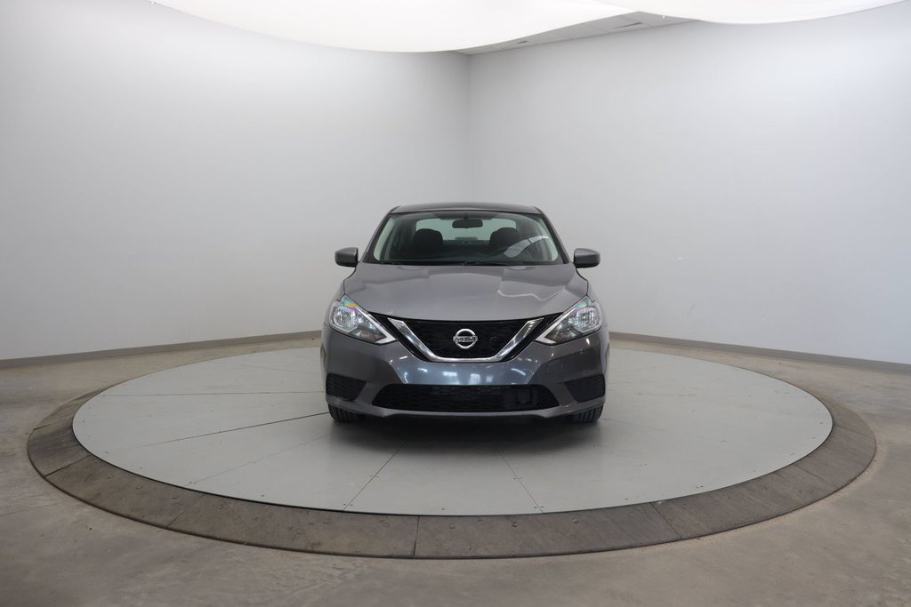 Nissan Sentra  2019 à Sept-Îles, Québec - 2 - w1024h768px