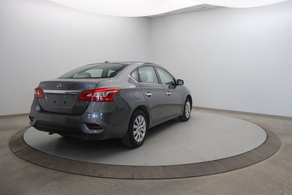 Nissan Sentra  2019 à Sept-Îles, Québec - 4 - w1024h768px