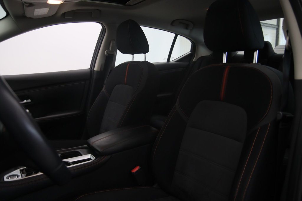 Nissan Sentra  2021 à Jonquière, Québec - 8 - w1024h768px