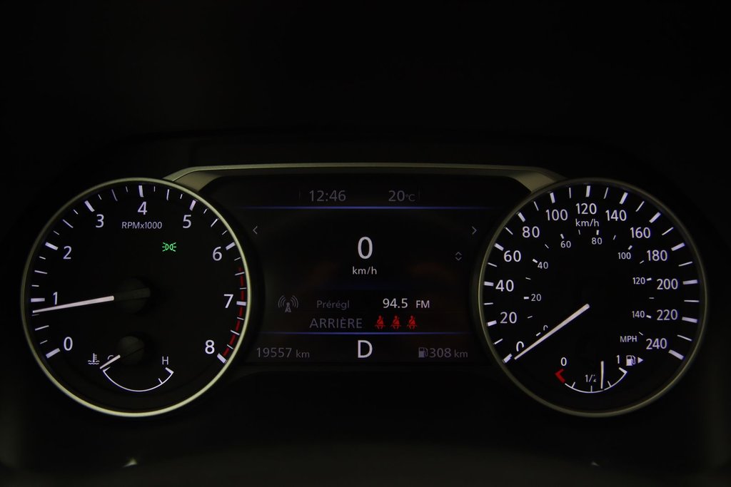Nissan Sentra  2021 à Jonquière, Québec - 12 - w1024h768px