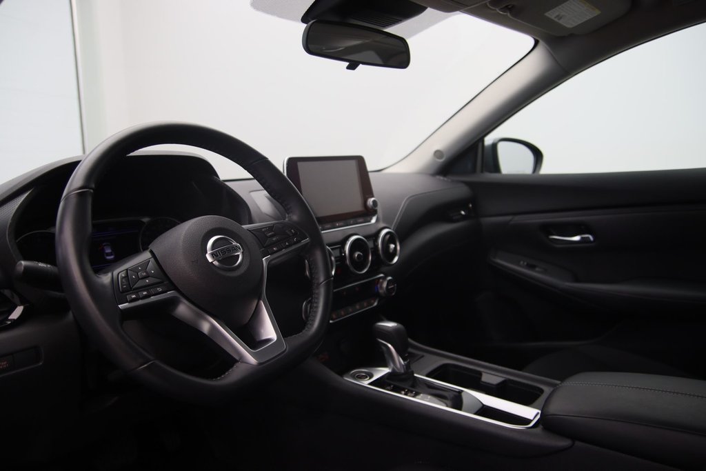 Nissan Sentra  2021 à Jonquière, Québec - 6 - w1024h768px