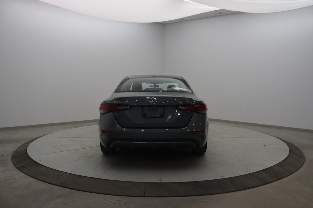 2021 Nissan Sentra in Baie-Comeau, Quebec - 5 - w1024h768px