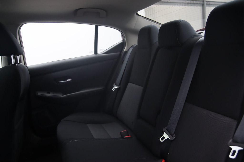 Nissan Sentra  2021 à Jonquière, Québec - 10 - w1024h768px