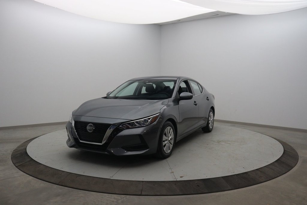 Nissan Sentra  2021 à Jonquière, Québec - 1 - w1024h768px