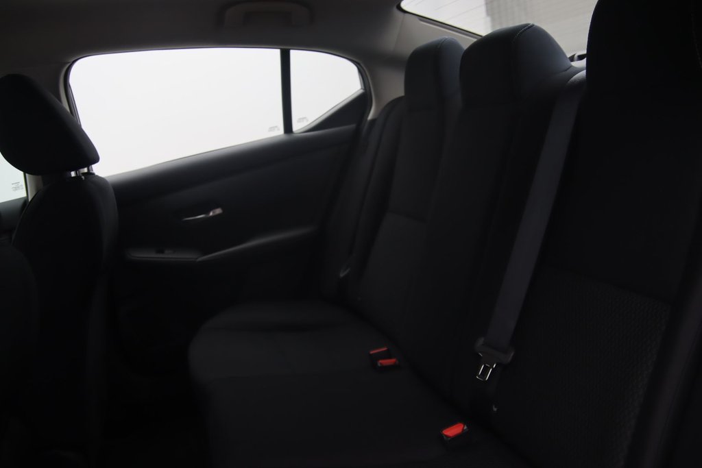 Nissan Sentra  2021 à Jonquière, Québec - 9 - w1024h768px