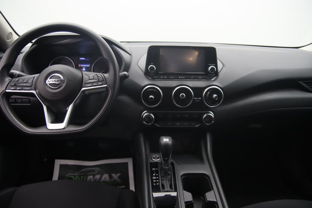 Nissan Sentra  2021 à Jonquière, Québec - 10 - w1024h768px