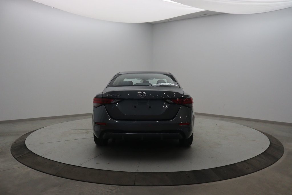 Nissan Sentra  2021 à Jonquière, Québec - 5 - w1024h768px