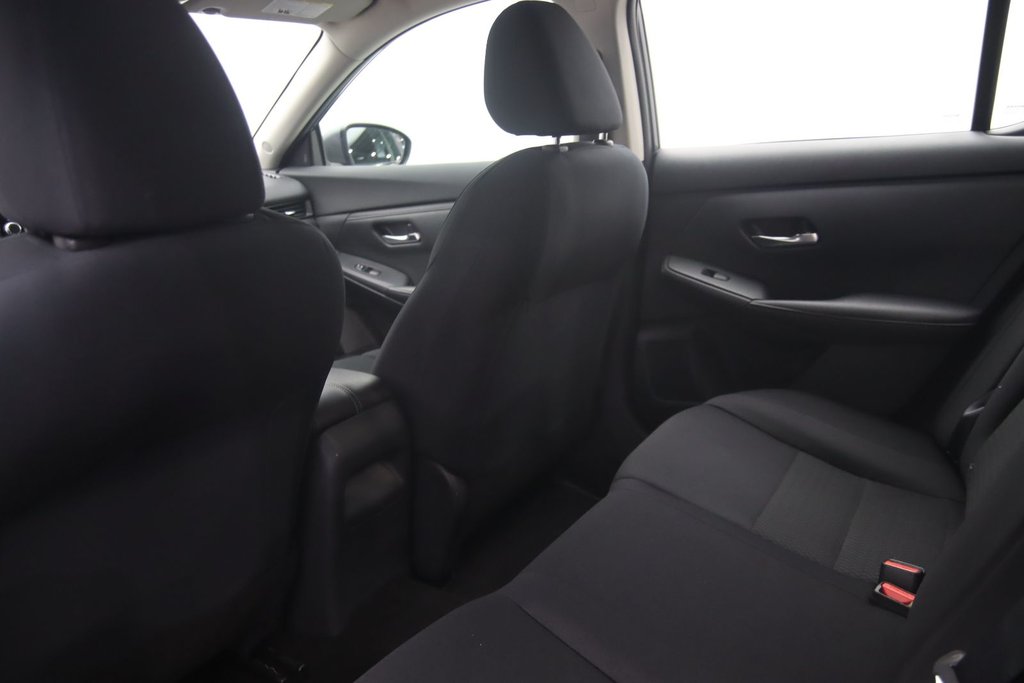 Nissan Sentra  2021 à Jonquière, Québec - 8 - w1024h768px