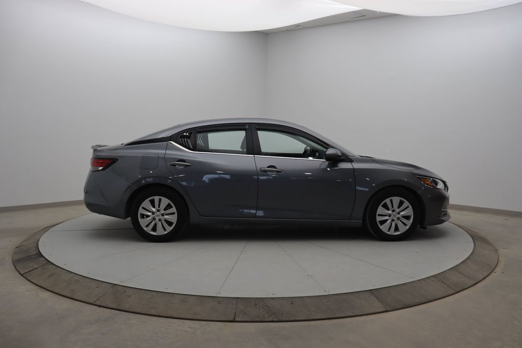 2022 Nissan Sentra in Baie-Comeau, Quebec - 3 - w1024h768px