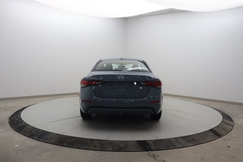 2024 Nissan Sentra SV in Chicoutimi, Quebec - 5 - w1024h768px