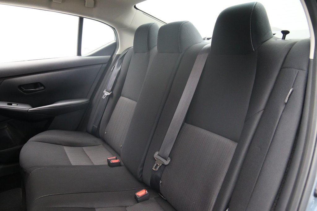 2024 Nissan Sentra SV in Chicoutimi, Quebec - 8 - w1024h768px