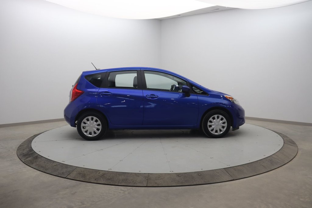 Nissan Versa Note  2015 à Jonquière, Québec - 3 - w1024h768px