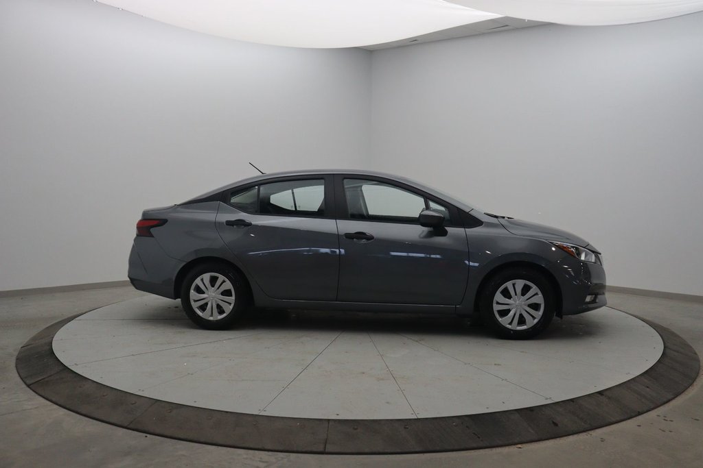 Nissan Versa  2022 à Baie-Comeau, Québec - 3 - w1024h768px