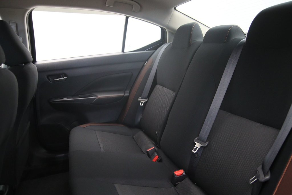 2022 Nissan Versa in Sept-Îles, Quebec - 8 - w1024h768px