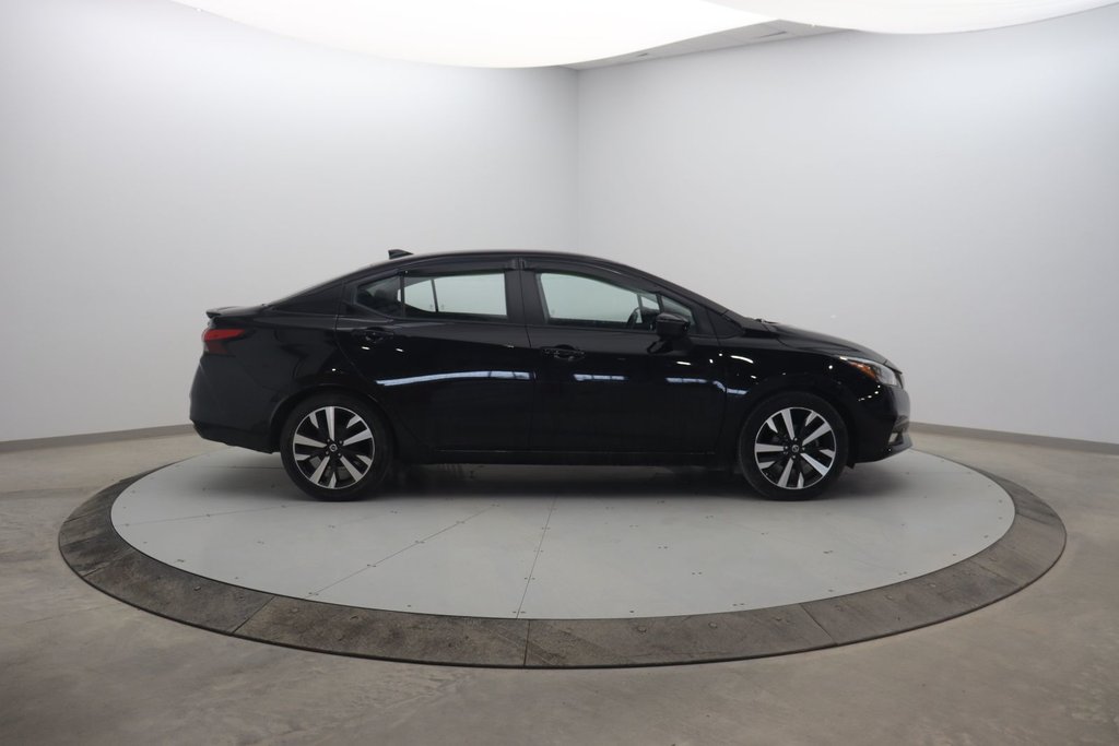 2022 Nissan Versa in Sept-Îles, Quebec - 3 - w1024h768px