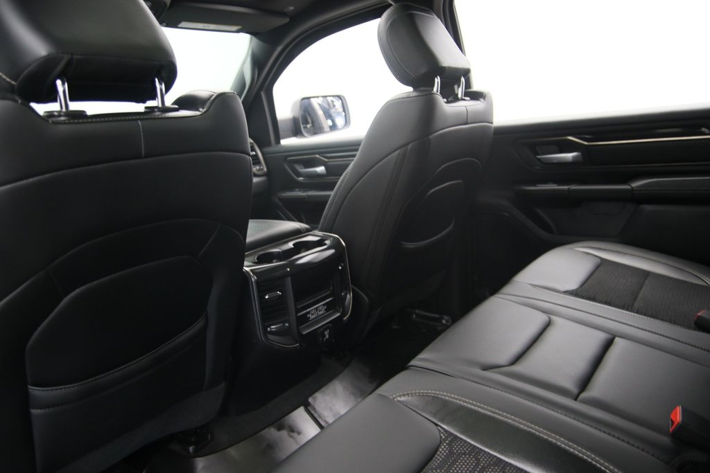 2021 Ram 1500 in Sept-Îles, Quebec - 9 - w1024h768px