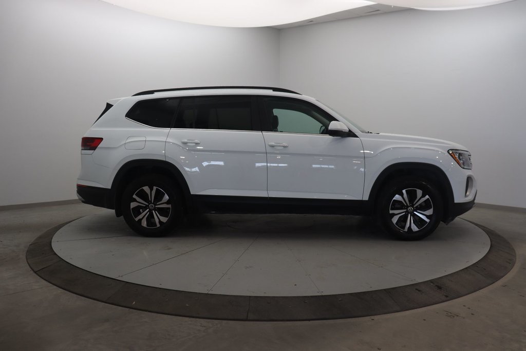 Volkswagen Atlas  2024 à Jonquière, Québec - 3 - w1024h768px