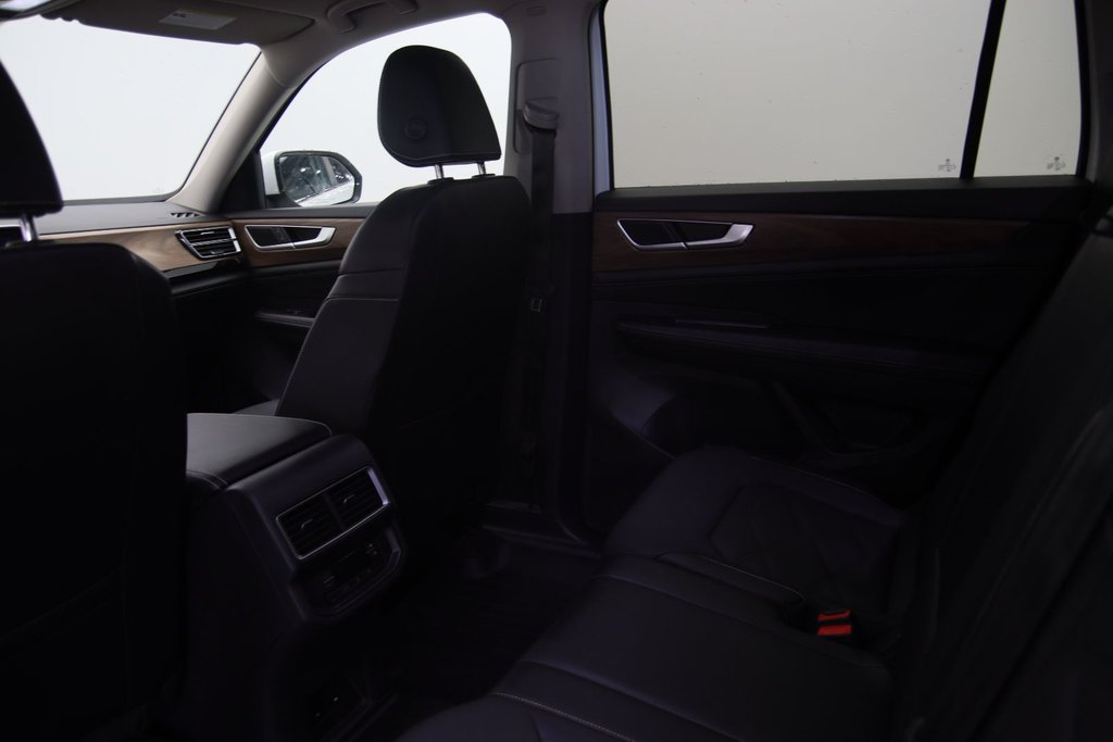 Volkswagen Atlas  2024 à Jonquière, Québec - 8 - w1024h768px
