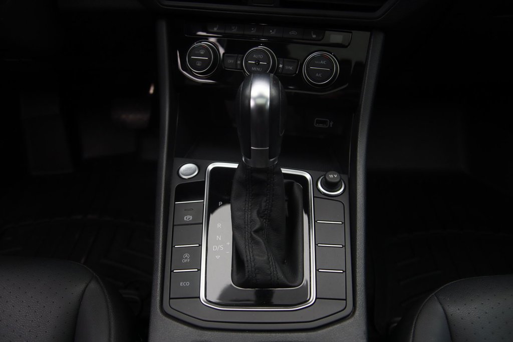 2019 Volkswagen Jetta in Baie-Comeau, Quebec - 14 - w1024h768px