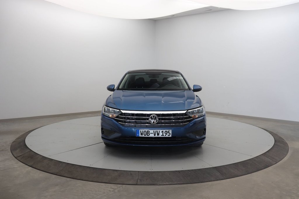 2019 Volkswagen Jetta in Baie-Comeau, Quebec - 2 - w1024h768px