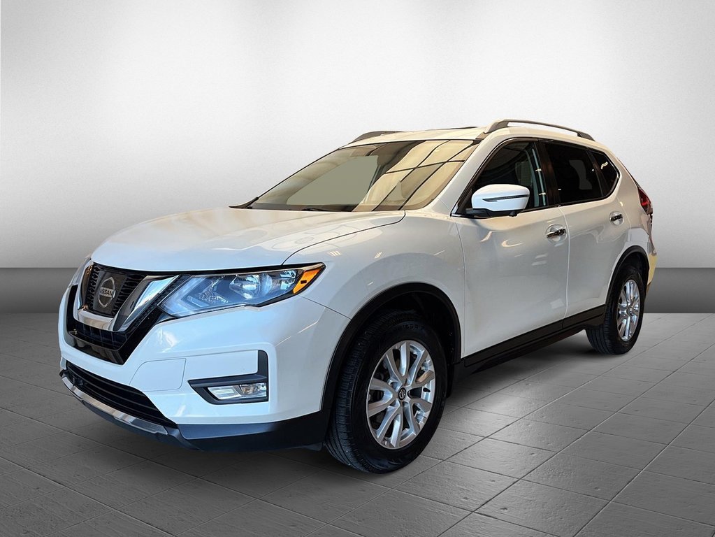 2017  Rogue SV TECHNOLOGIE AWD in Chicoutimi, Quebec - 1 - w1024h768px
