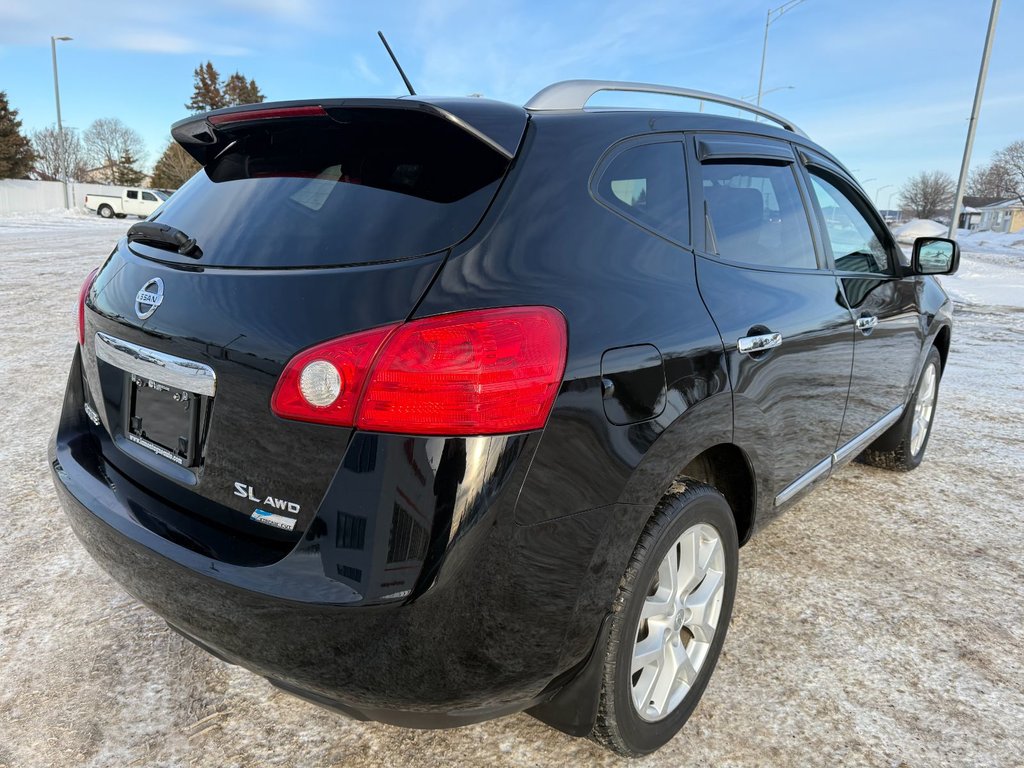 Nissan Rogue SL 2012-4