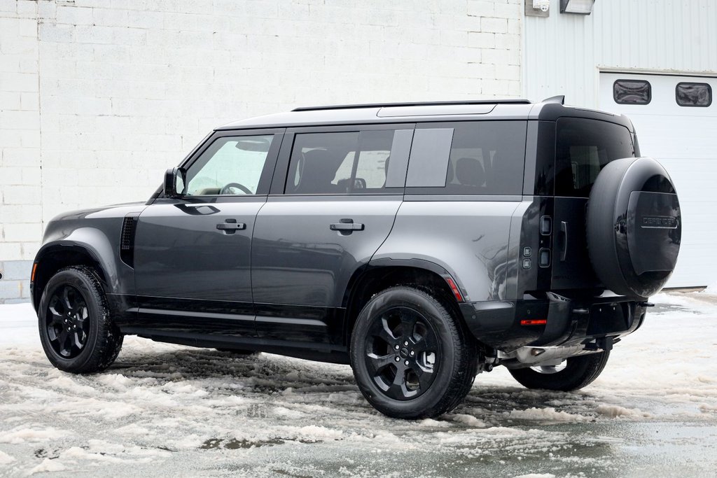 2026 Land Rover Defender 110 Mild Hybrid X-Dynamic SE-4