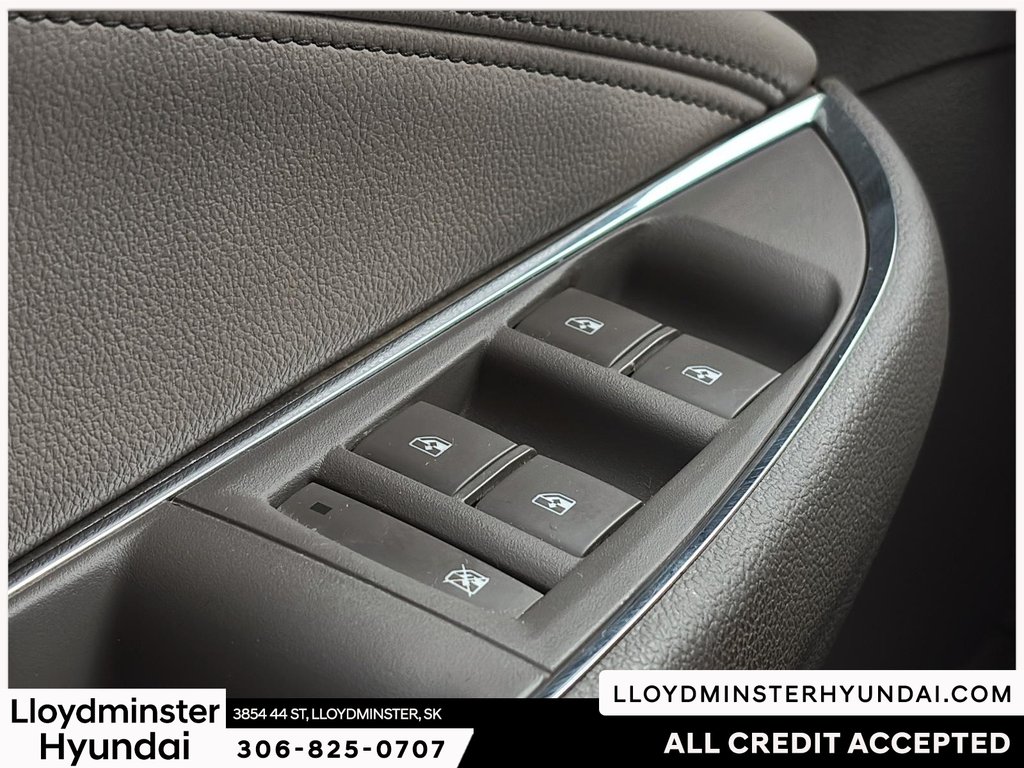 2017 Chevrolet Cruze Premier in Lloydminster, Saskatchewan - 12 - w1024h768px