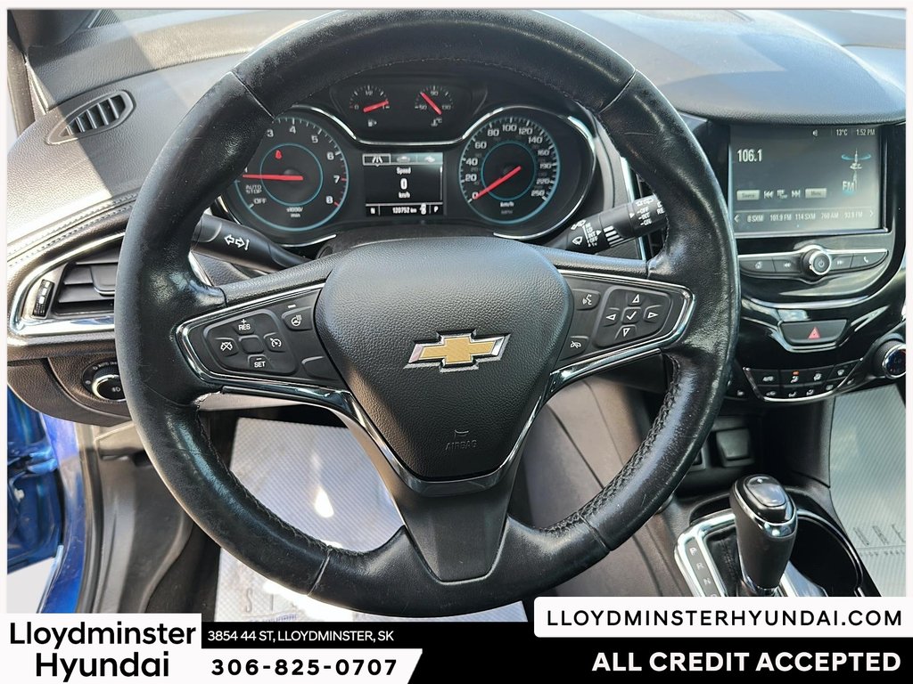 2018 Chevrolet Cruze Premier in Lloydminster, Saskatchewan - 14 - w1024h768px