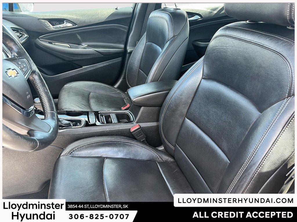 2018 Chevrolet Cruze Premier in Lloydminster, Saskatchewan - 11 - w1024h768px