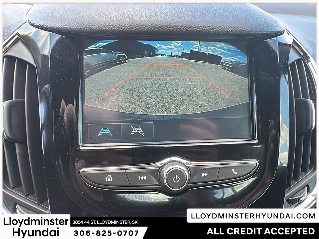 2018 Chevrolet Cruze Premier in Lloydminster, Saskatchewan - 19 - w1024h768px