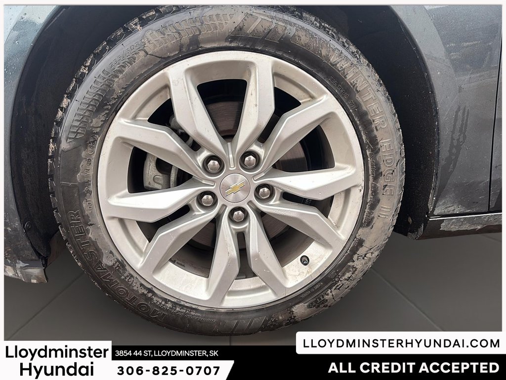 2019 Chevrolet Impala LT in Lloydminster, Saskatchewan - 10 - w1024h768px