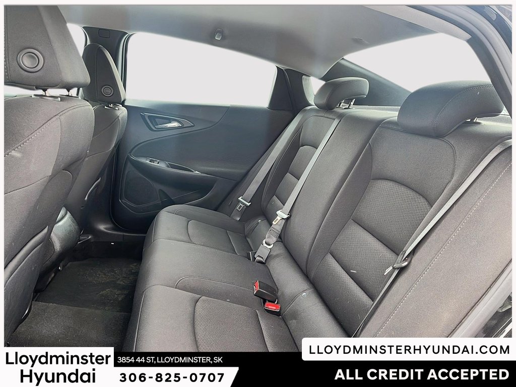 2021 Chevrolet Malibu RS in Lloydminster, Saskatchewan - 12 - w1024h768px