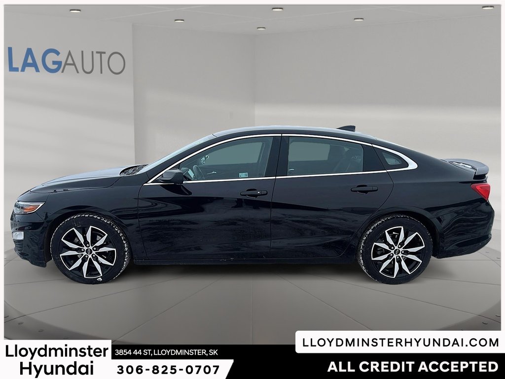 2021 Chevrolet Malibu RS in Lloydminster, Saskatchewan - 8 - w1024h768px