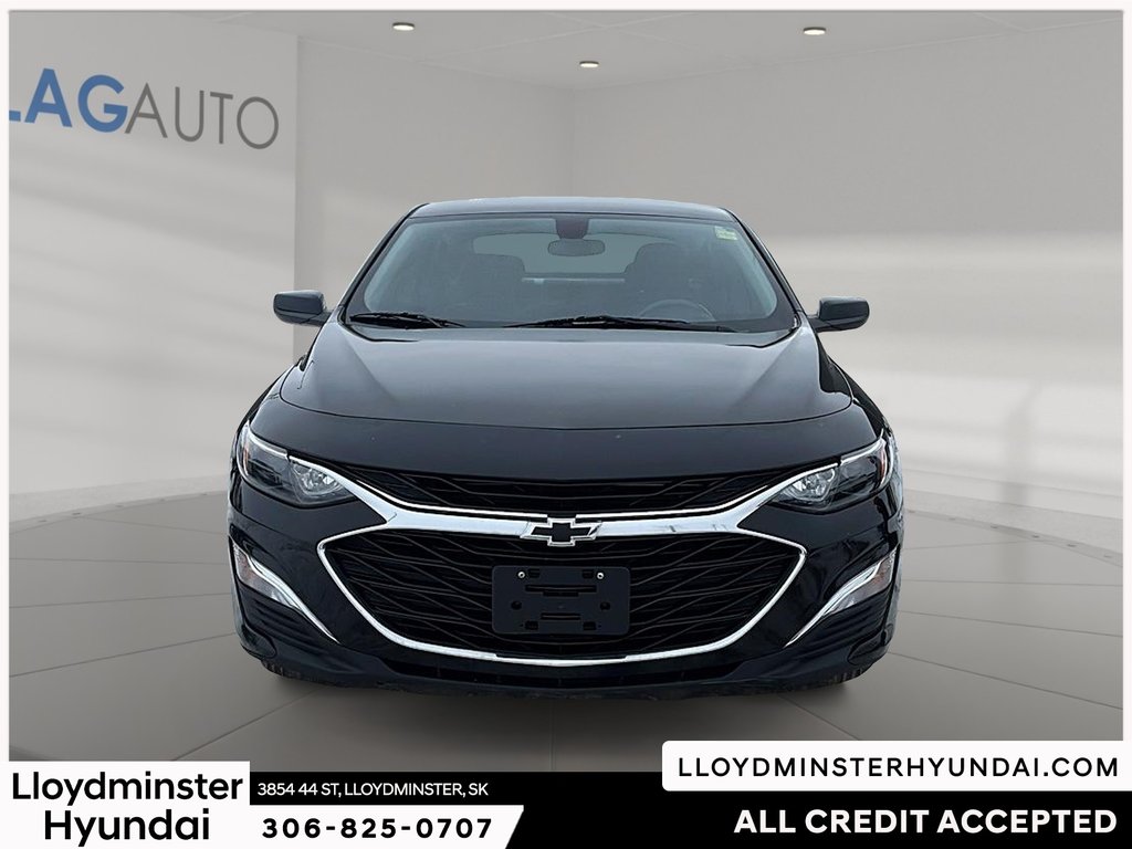 2021 Chevrolet Malibu RS in Lloydminster, Saskatchewan - 2 - w1024h768px