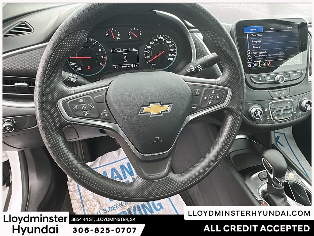2023 Chevrolet Malibu LT in Lloydminster, Saskatchewan - 14 - w1024h768px