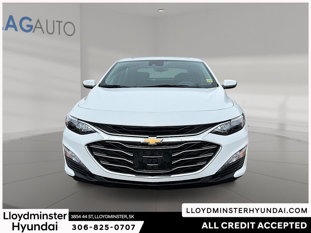 2023 Chevrolet Malibu LT in Lloydminster, Saskatchewan - 2 - w1024h768px