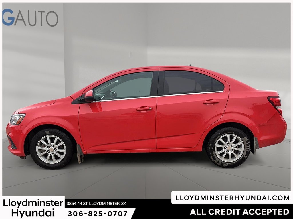 2017 Chevrolet Sonic LT in Lloydminster, Saskatchewan - 8 - w1024h768px