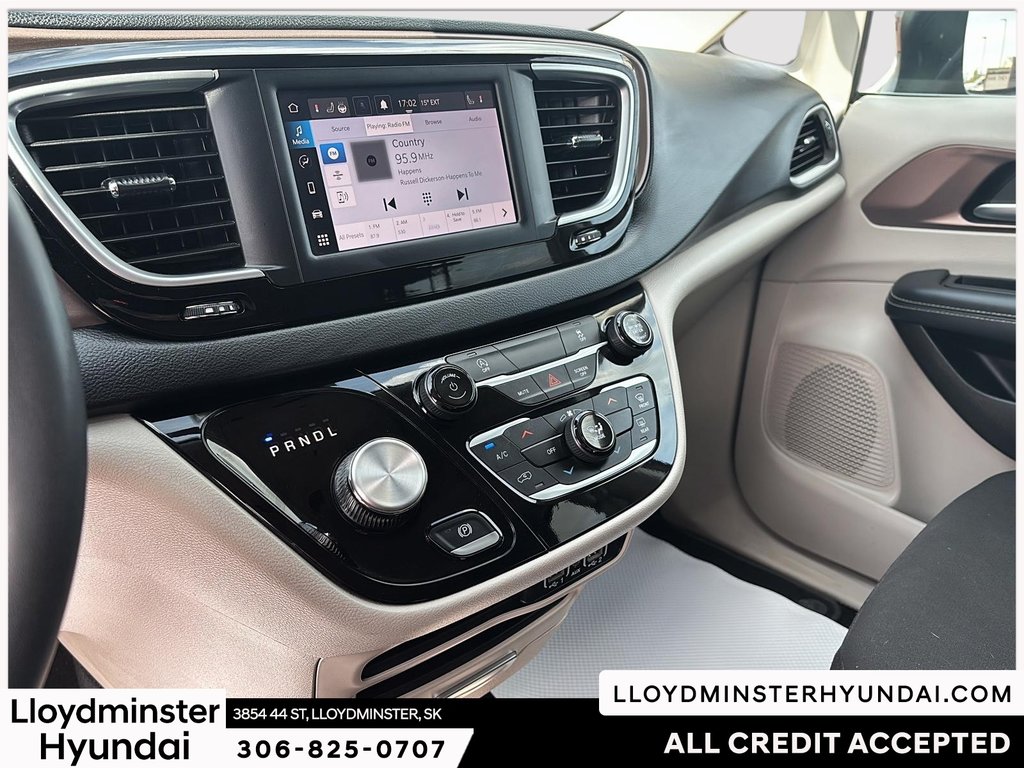 2023 Chrysler Grand Caravan SXT in Lloydminster, Saskatchewan - 20 - w1024h768px