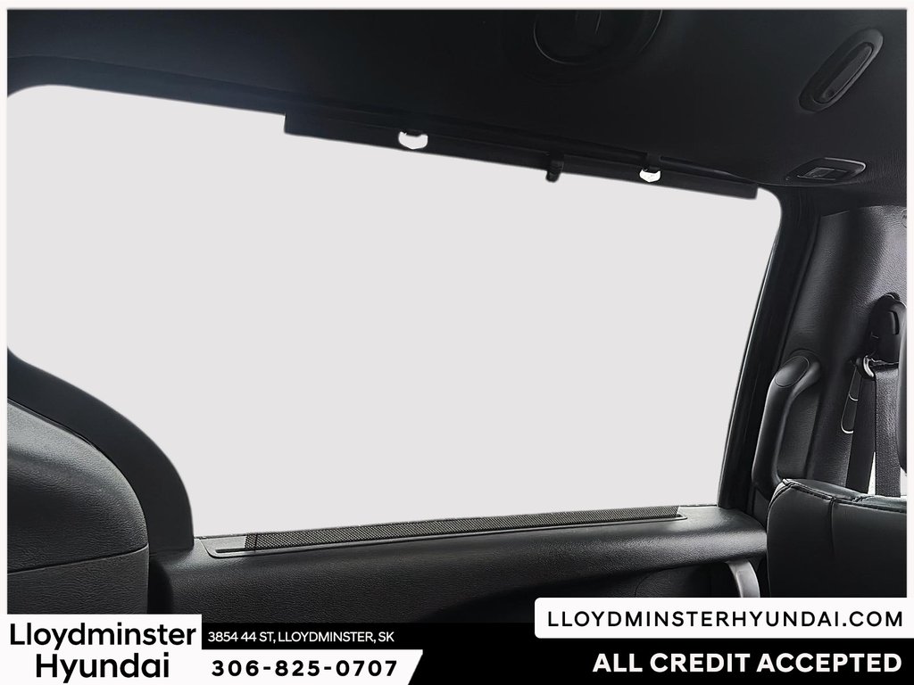 2024 Chrysler Pacifica Touring-L in Lloydminster, Saskatchewan - 29 - w1024h768px