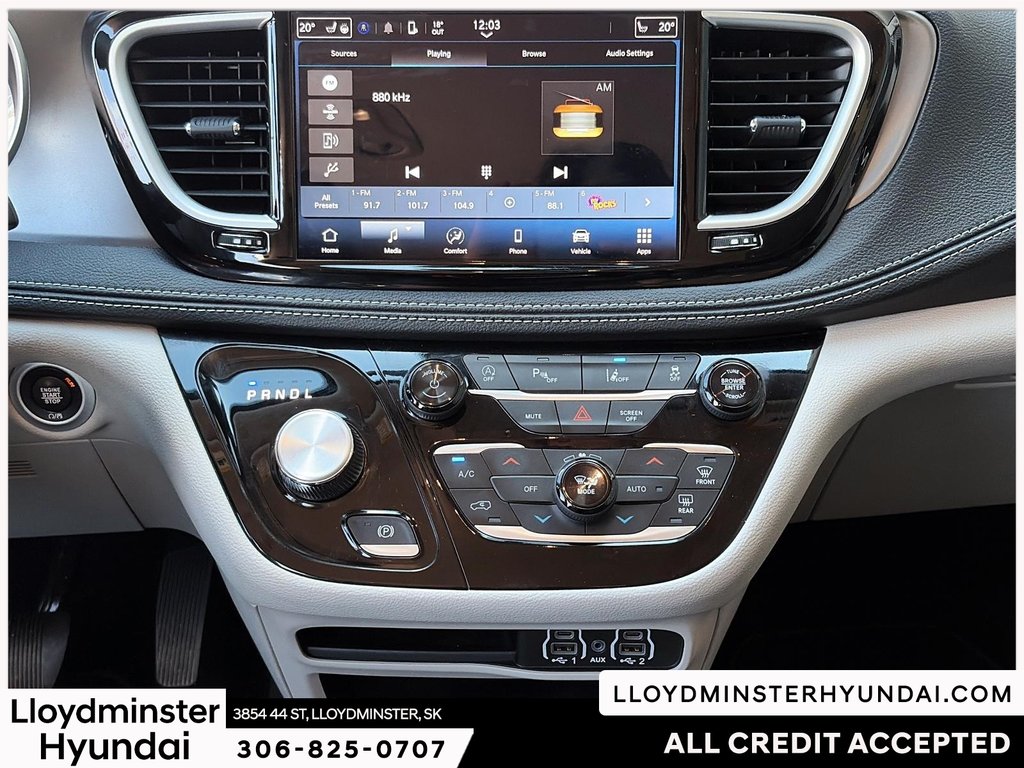 2024 Chrysler Pacifica Touring-L in Lloydminster, Saskatchewan - 24 - w1024h768px