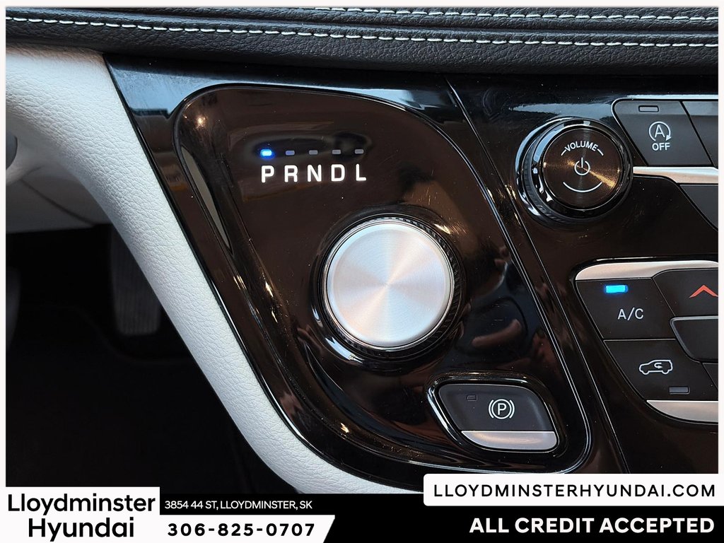 2024 Chrysler Pacifica Touring-L in Lloydminster, Saskatchewan - 20 - w1024h768px