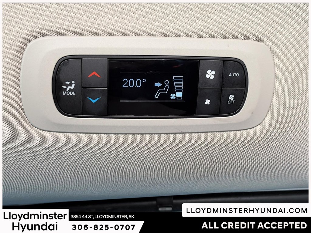 2024 Chrysler Pacifica Touring-L in Lloydminster, Saskatchewan - 22 - w1024h768px