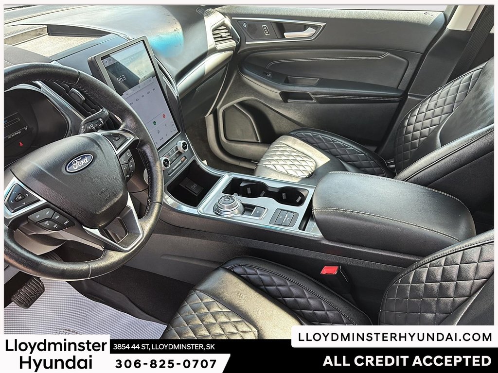 2023 Ford Edge Titanium in Lloydminster, Saskatchewan - 12 - w1024h768px