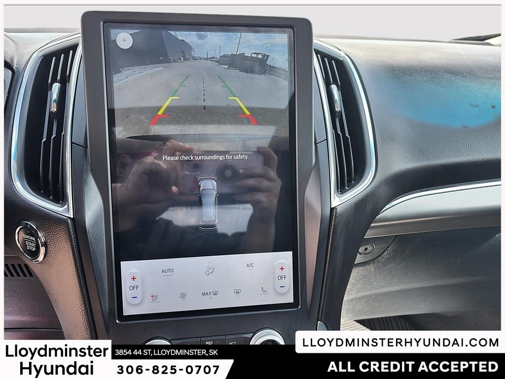 2023 Ford Edge Titanium in Lloydminster, Saskatchewan - 21 - w1024h768px