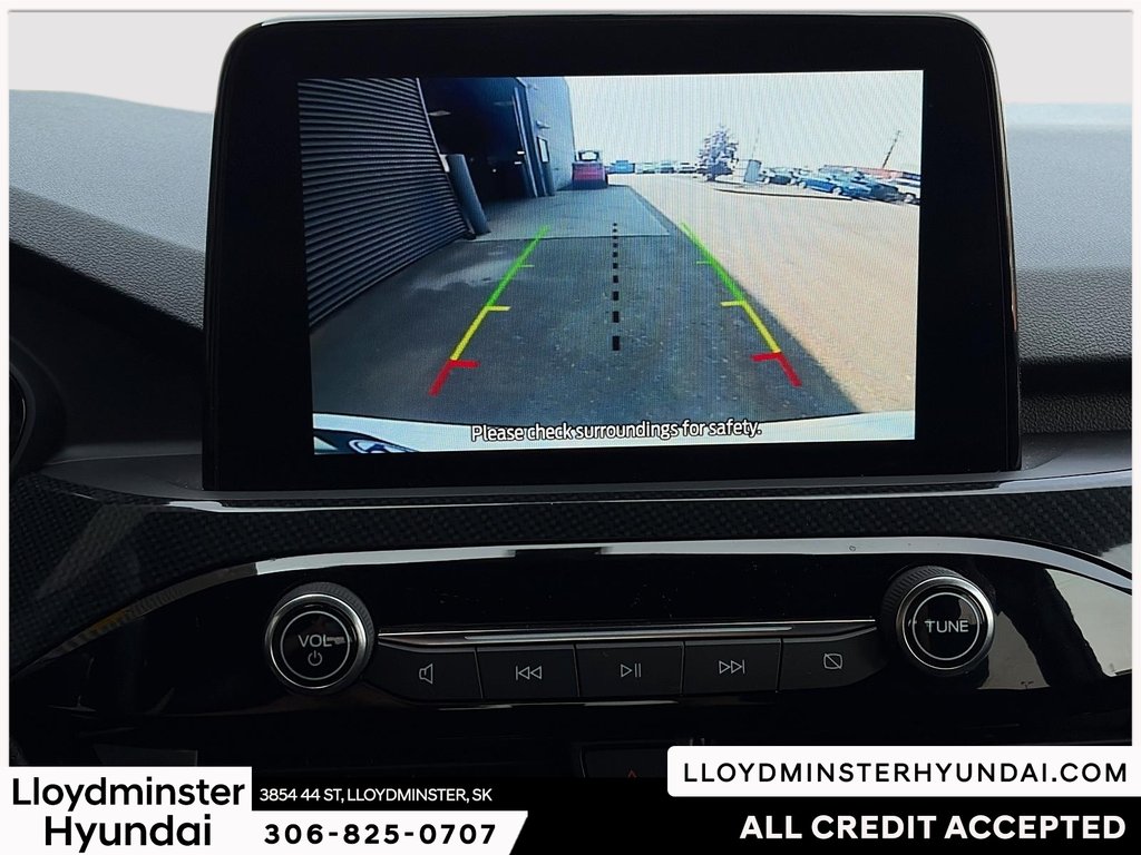 2023 Ford Escape Hybrid ST-Line in Lloydminster, Saskatchewan - 22 - w1024h768px
